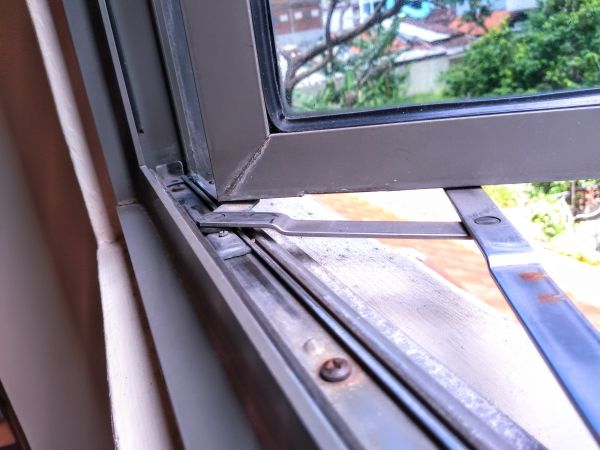 Hinged Window Replacement in Golden